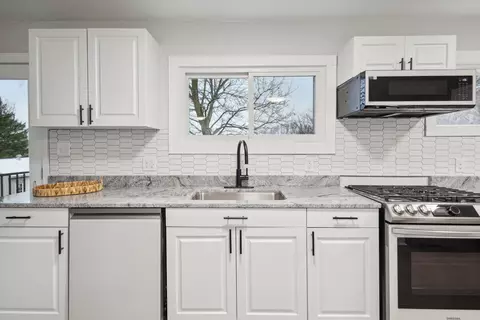 Kitchen - 1110 Chapel Rd, Parma, MI 49269 photo 3 of 4