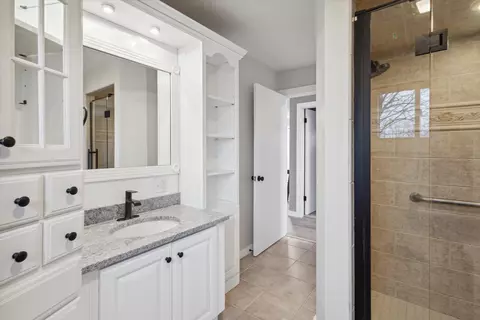Bath - 1110 Chapel Rd, Parma, MI 49269 photo 2 of 4