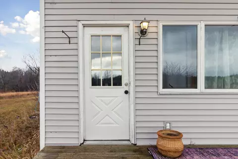 1391 Edgar Rd, Edmore, MI 48829 photo 6