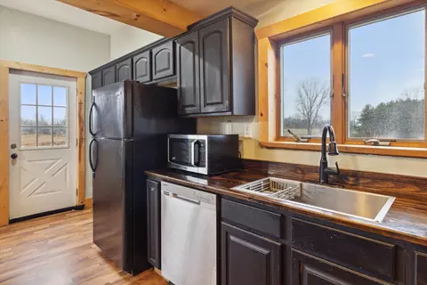 1391 Edgar Rd, Edmore, MI 48829 photo 15