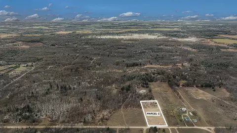 V/l Par C W Yankee Road, Morley, MI 49336