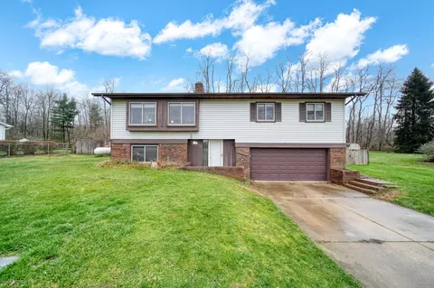 Exterior - 5112 Murray Rd, Jackson, MI 49201 photo 2 of 17