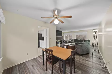 Dining - 5112 Murray Rd, Jackson, MI 49201 photo 1 of 2