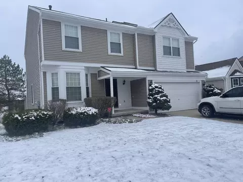 340 Oxford Ct, Belleville, MI 48111