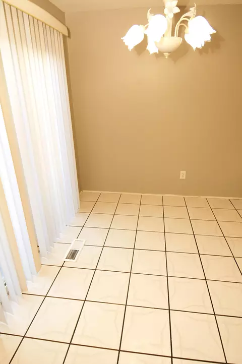 41304 Northwind Dr, Canton, MI 48188 photo 7