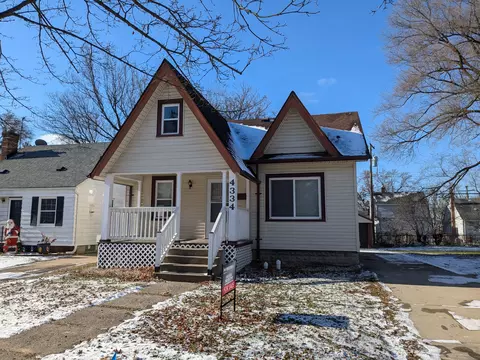 4334 Washington St, Wayne, MI 48184