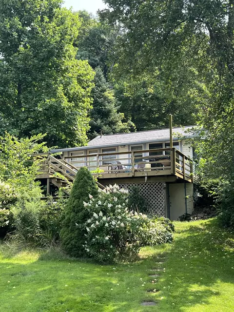 15295 Silver Beach Dr, Gowen, MI 49326