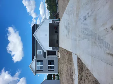 319 N Tannenbaum Trl, Cedar Springs, MI 49319