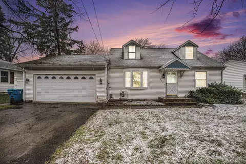 920 Lynn Ave, Kalamazoo, MI 49008