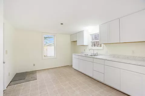 214 Duncan St, Schoolcraft, MI 49087 photo 6