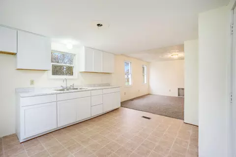 214 Duncan St, Schoolcraft, MI 49087 photo 7