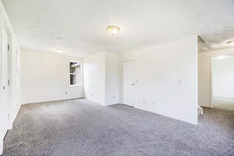 214 Duncan St, Schoolcraft, MI 49087 photo 2