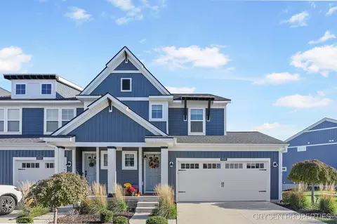 8916 Barrington Ln #44, Jenison, MI 49428
