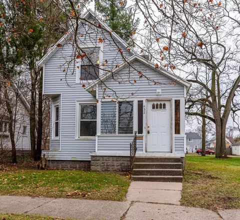 832 Humbolt St SE, Grand Rapids, MI 49507