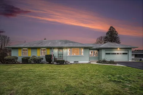 388 W F Ave, Kalamazoo, MI 49009