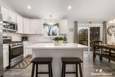 Kitchen - 4312 Deerfield Run, Dorr, MI 49323 photo 1 of 6