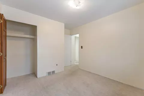 1453 Boyd St, Troy, MI 48083 photo 21