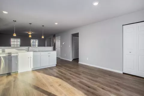 6260 Pollys Path, Berrien Springs, MI 49103 photo 5