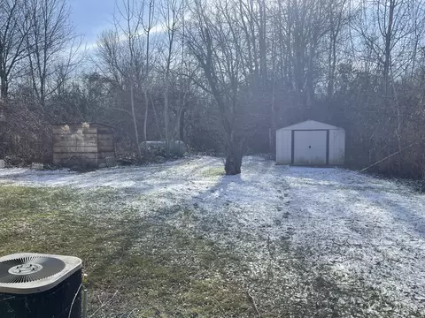 25679 Sibley Rd, Romulus, MI 48174 photo 4