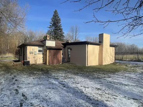 25679 Sibley Rd, Romulus, MI 48174 photo 5