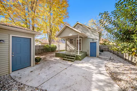 817 Hibbard Ave, Jackson, MI 49202 photo 21