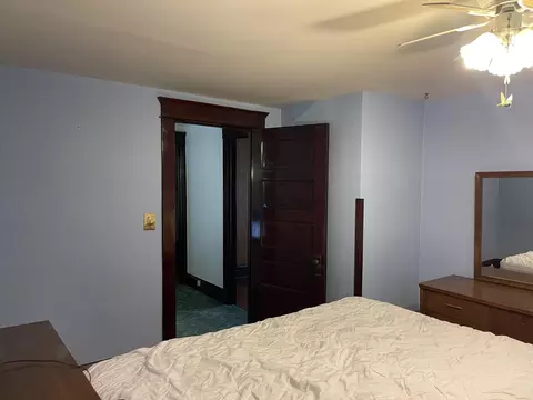 Bedroom - 2924 Page Ave, Jackson, MI 49203 photo 9 of 10