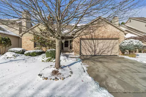 412 Colin Circle Cir, Ann Arbor, MI 48103