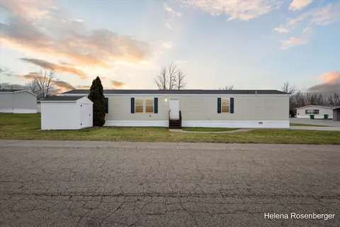 1111 Marvin Ct NW, Grand Rapids, MI 49534