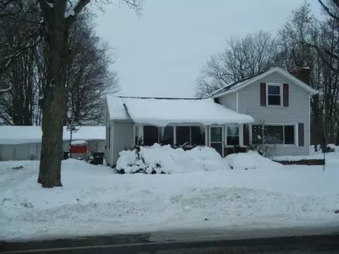 7871 N 6th St, Kalamazoo, MI 49009