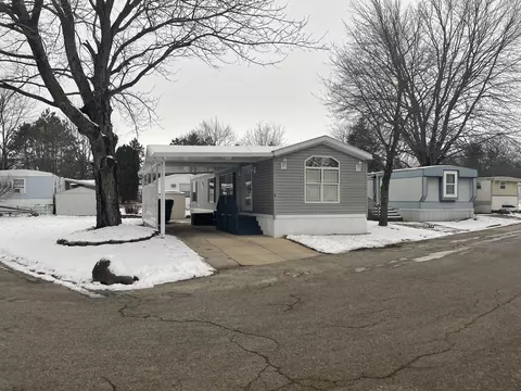 927 W Lake Dr #LOT 6, Fremont, MI 49412