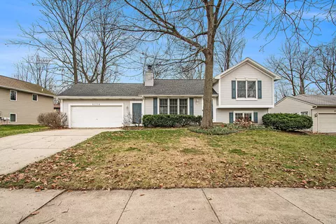 1374 Springdale Dr SE, Grand Rapids, MI 49508