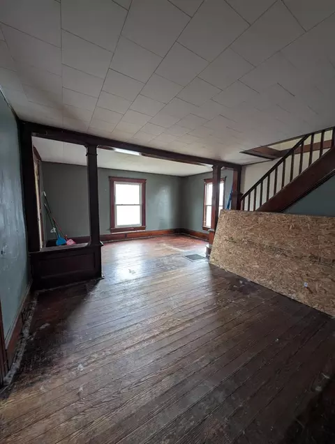 610 St Clair Ave, Jackson, MI 49202 photo 7