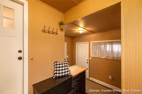 760 River St, Spring Lake, MI 49456 photo 29