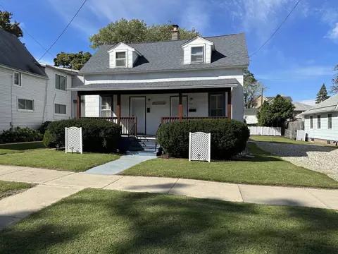 714 Lions Park Dr, St. Joseph, MI 49085