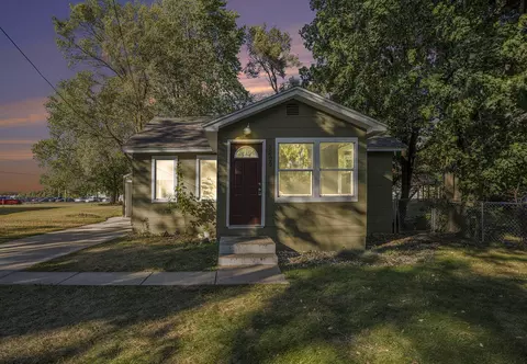 2209 Clarence Dr, Portage, MI 49002