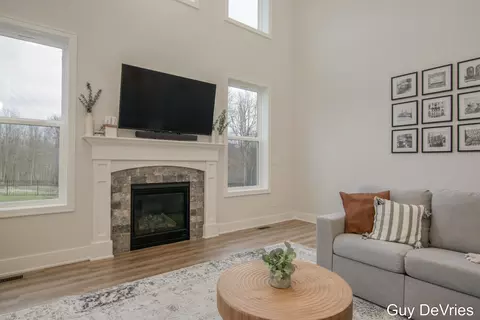 3097 Deer Haven Dr, Jenison, MI 49428 photo 6