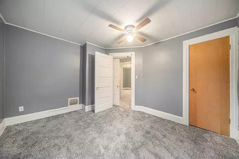 740 Douglas St, Jackson, MI 49203 photo 17