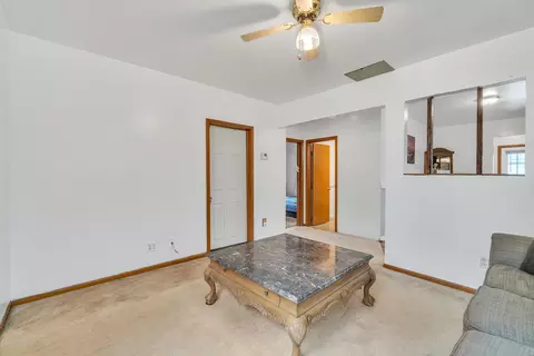 23498 Willard Ave, Warren, MI 48089 photo 4