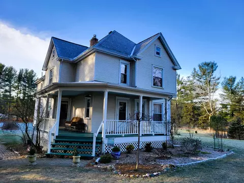 20807 Hogan Rd, Manchester, MI 48158