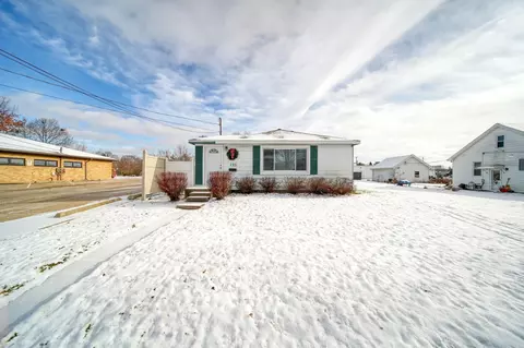 725 17th St, Jackson, MI 49203 photo 3