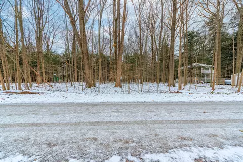 Vl Maple Avenue, South Haven, MI 49090
