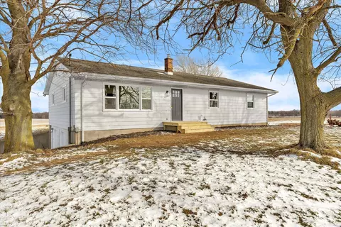 11550 Sparta Ave NW, Sparta, MI 49345