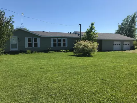 11577 E 72nd St, Reed City, MI 49677