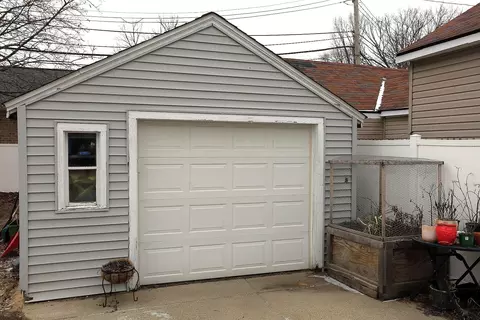 361 Walper Ave, Clawson, MI 48017 photo 22
