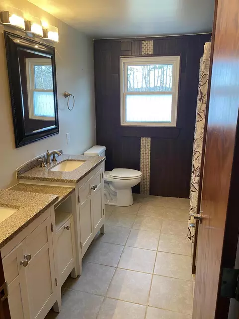 1105 E Twinbrook Dr, Dewitt, MI 48820 photo 6