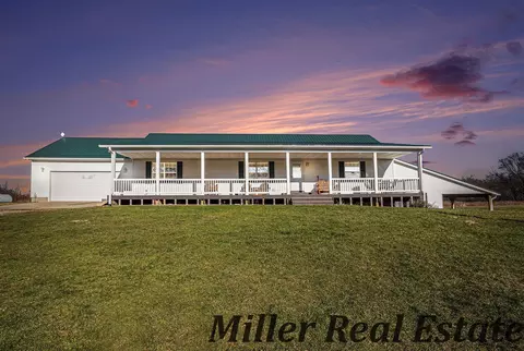 1437 Fisher Rd, Hastings, MI 49058