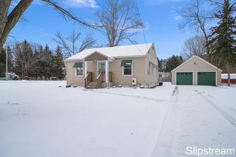 5960 Ethelwin Ave NE, Belmont, MI 49306