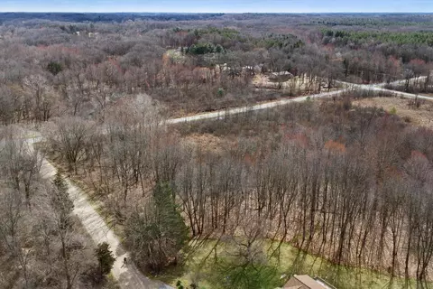 Ellen Lane Lane, Jackson, MI 49201