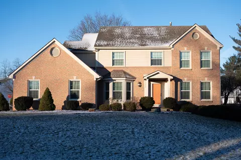 24635 Ridgeview Dr, Farmington, MI 48336