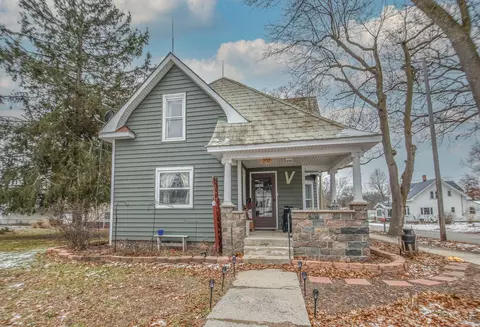 202 S Hayward St, Montgomery, MI 49255